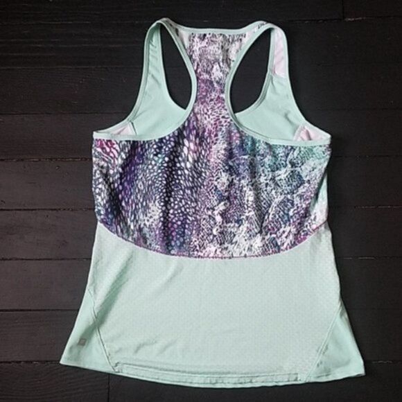 Fabletics tank top - Picture 5 of 7
